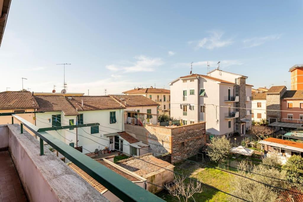 Chic Italian Escape - Casa Vacanze Lorusso Монтекатини-Терме Экстерьер фото