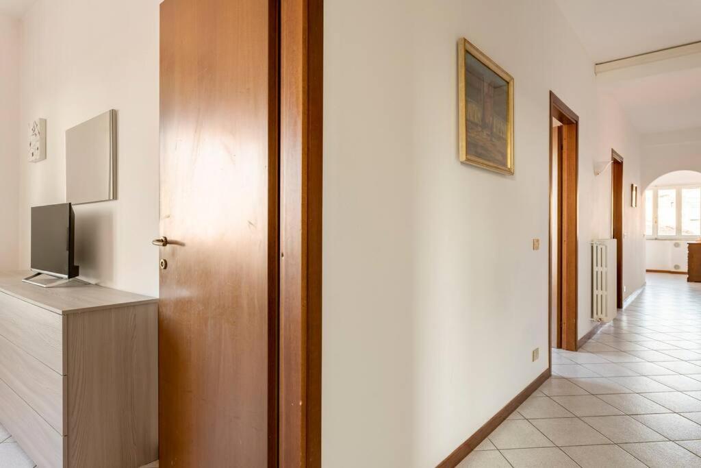 Chic Italian Escape - Casa Vacanze Lorusso Монтекатини-Терме Экстерьер фото
