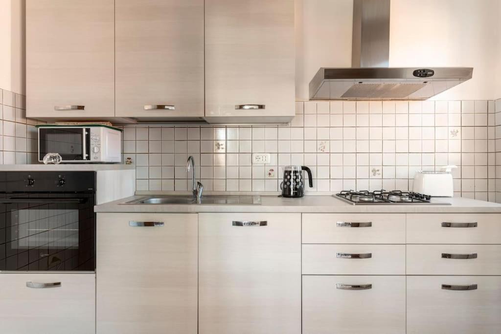 Chic Italian Escape - Casa Vacanze Lorusso Монтекатини-Терме Экстерьер фото